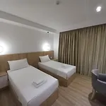 Ksamili Otel 3*