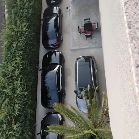 Hotel Ksamili 3*
