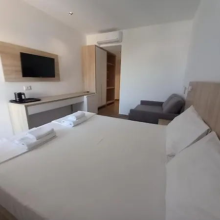 Ksamili 3*